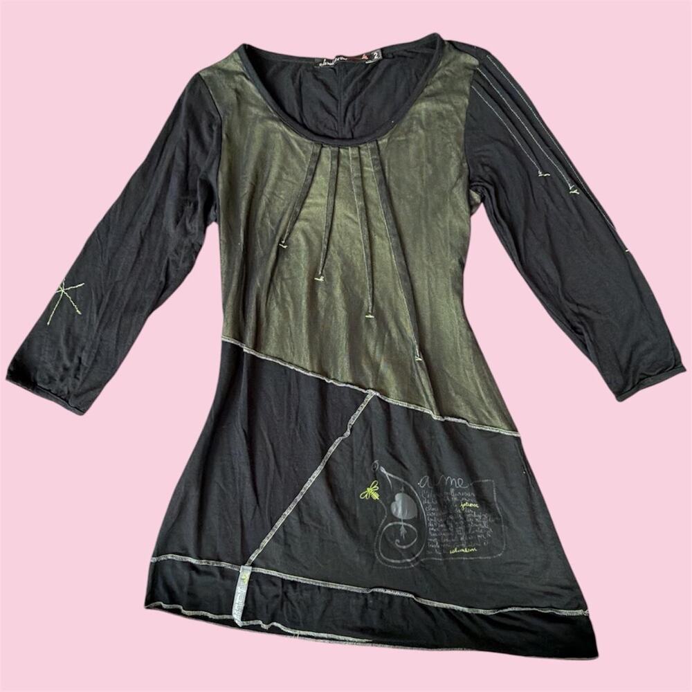 Euro La Mode Est A Vous Black & green patchwork asymmetrical tunic, size 2